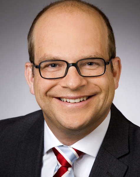 Dr. Patrick Menges
